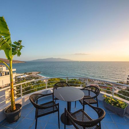 Hotel Sea Breeze Sarandë 外观 照片