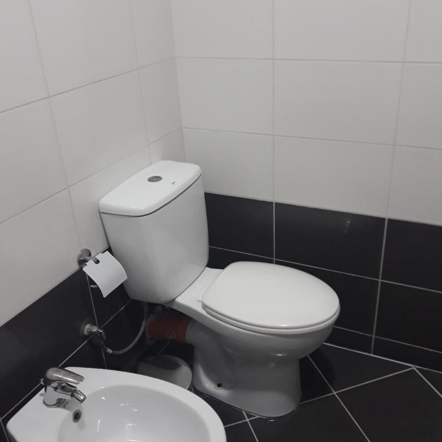 Hotel Sea Breeze Sarandë 外观 照片