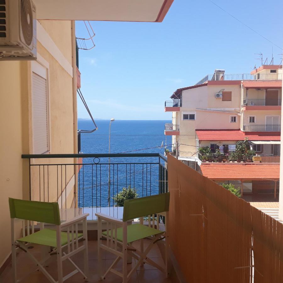 Hotel Sea Breeze Sarandë 外观 照片